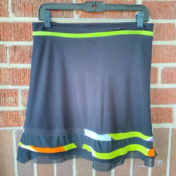 Paramita Skirt with Neon Waist and Trim Detailing - Picture 6 of 15